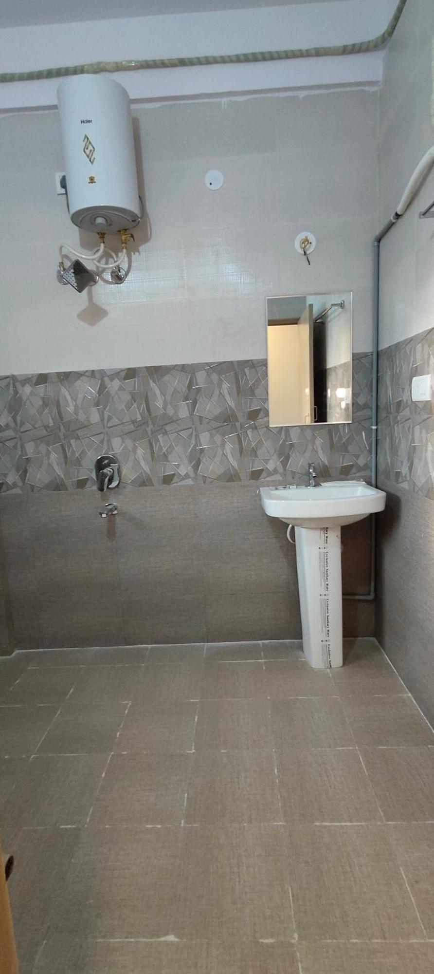 Hotel Amulya Regency Bayappanhalli Esterno foto
